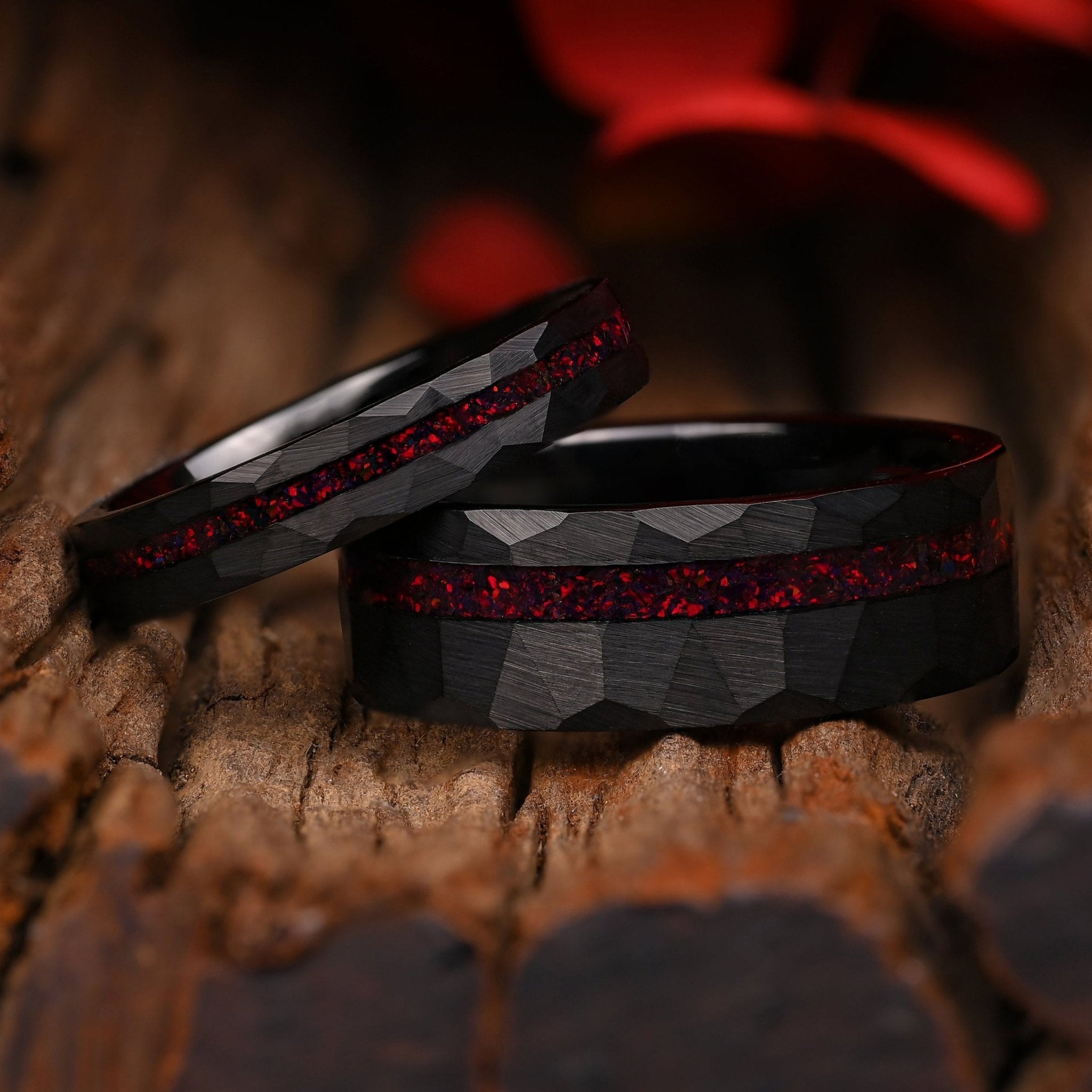 Drachen - Ring Fur Paare, Wolfram Ringe, Rotem Feuropal - Jubiläumsring, Ehering - Monetto Ringe