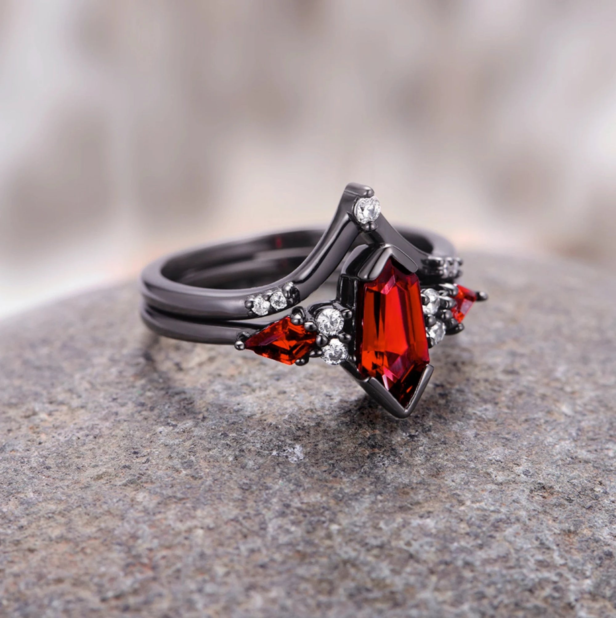 Garnet - Ring Set