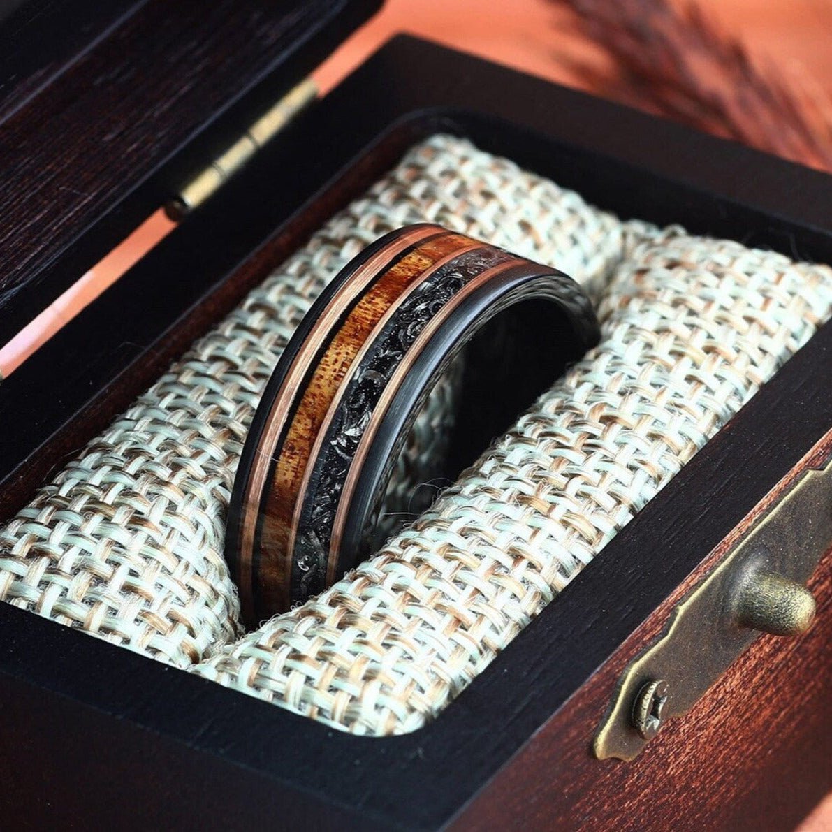 Adonis - Matching Rings Set