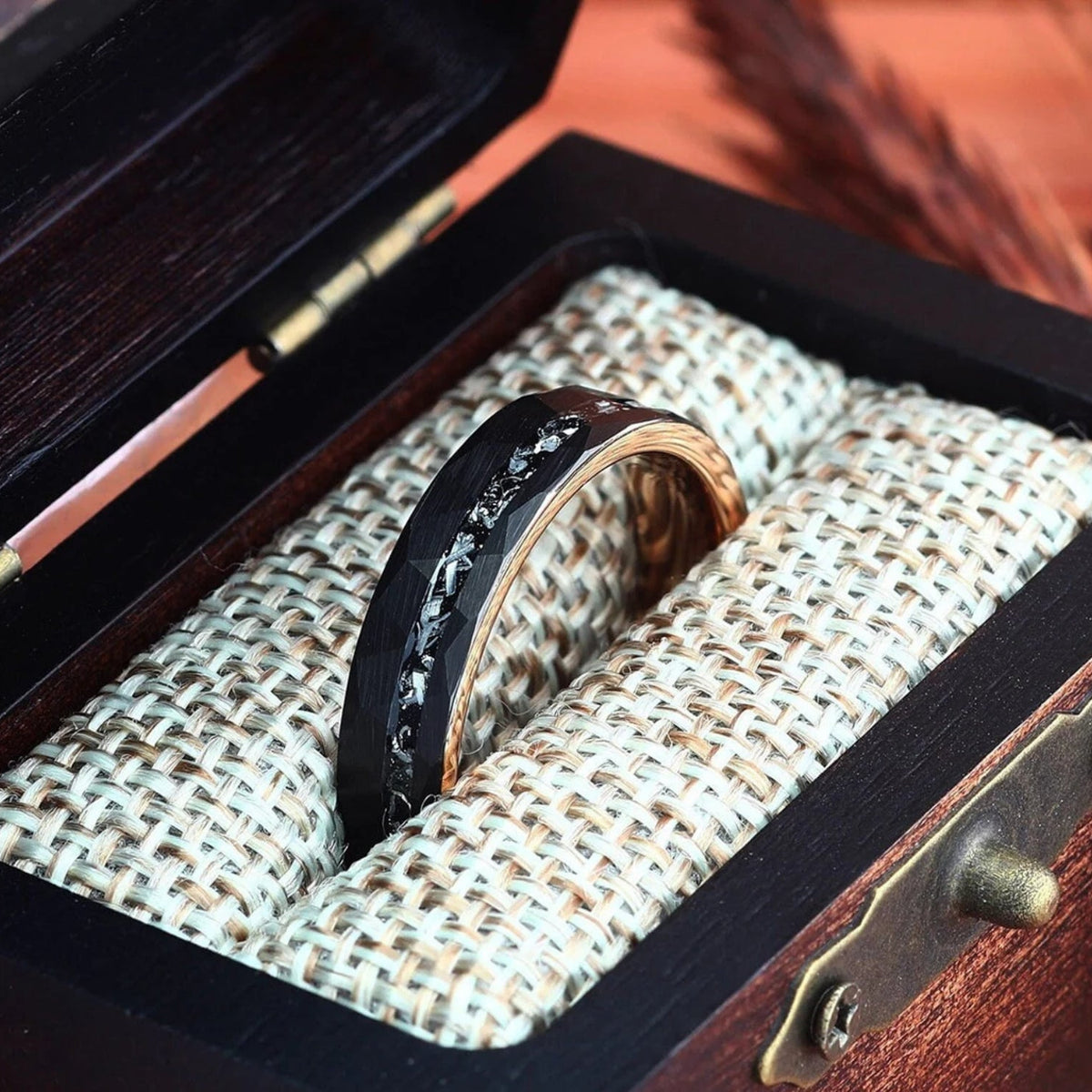 Blacksmith - Rings for women | A symbol of strength and elegance